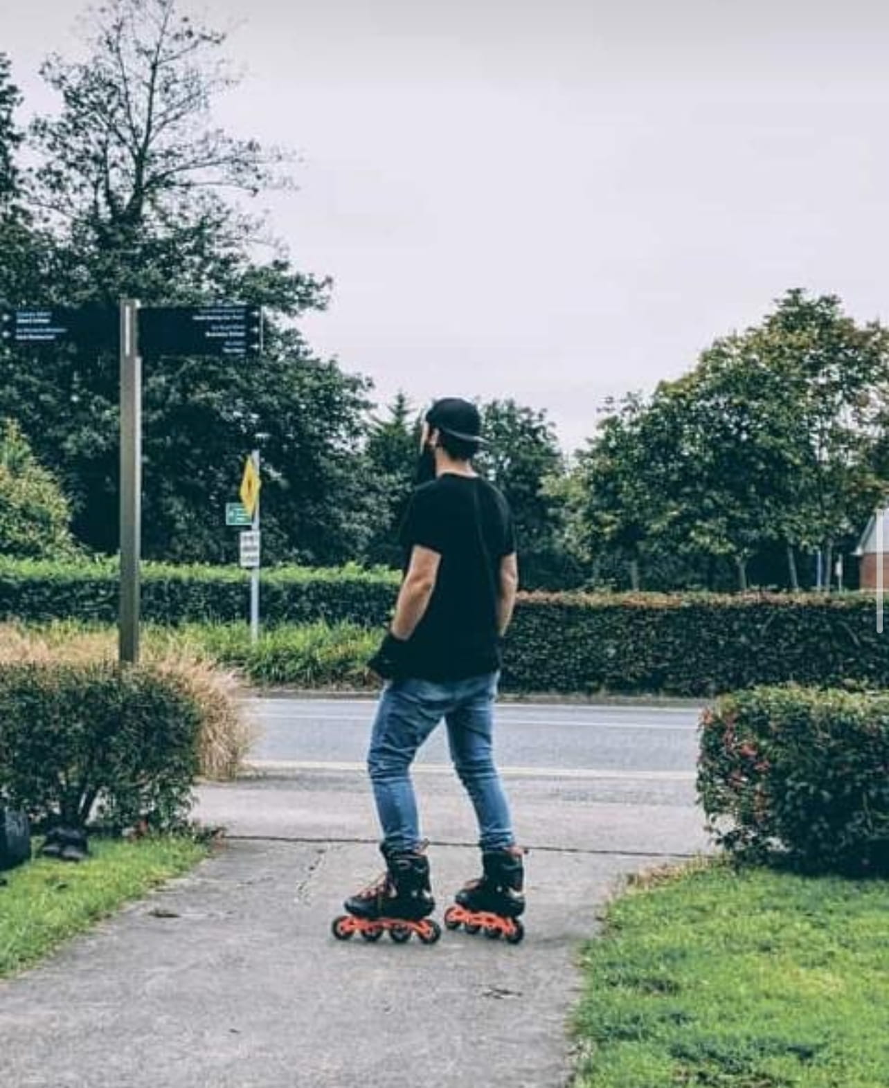 Welinton Fernandes Rollerblading
